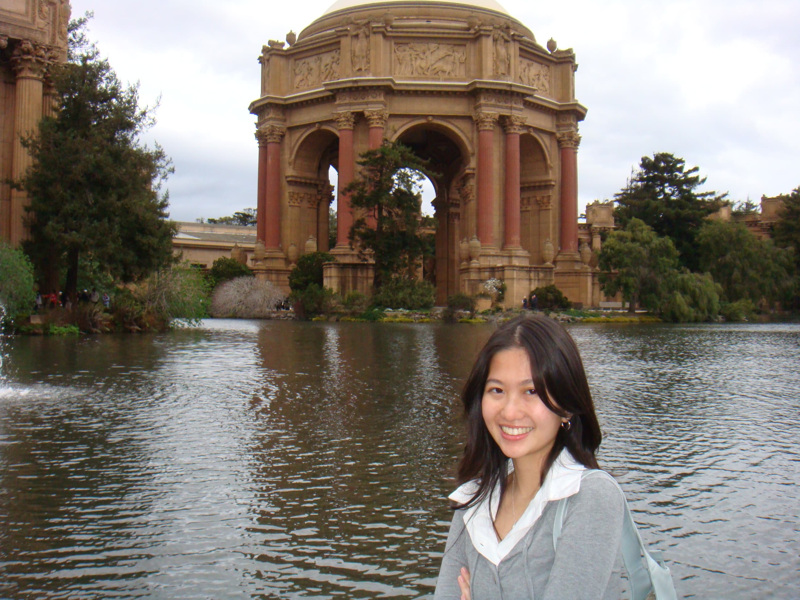 Carolyn Lee